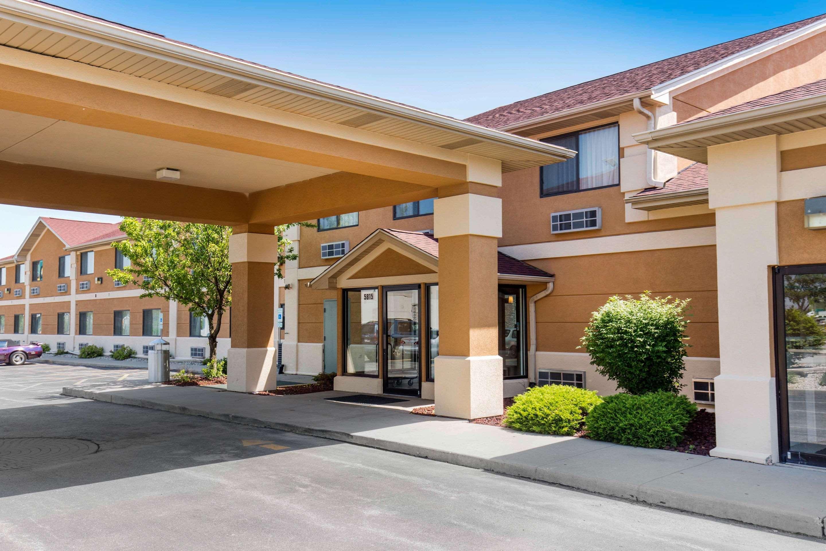Quality Inn Monee I-57 Экстерьер фото