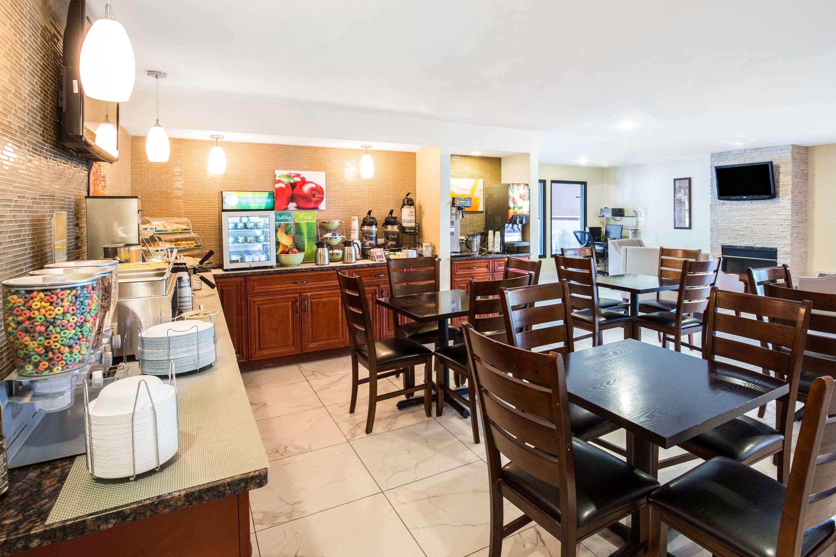 Quality Inn Monee I-57 Экстерьер фото