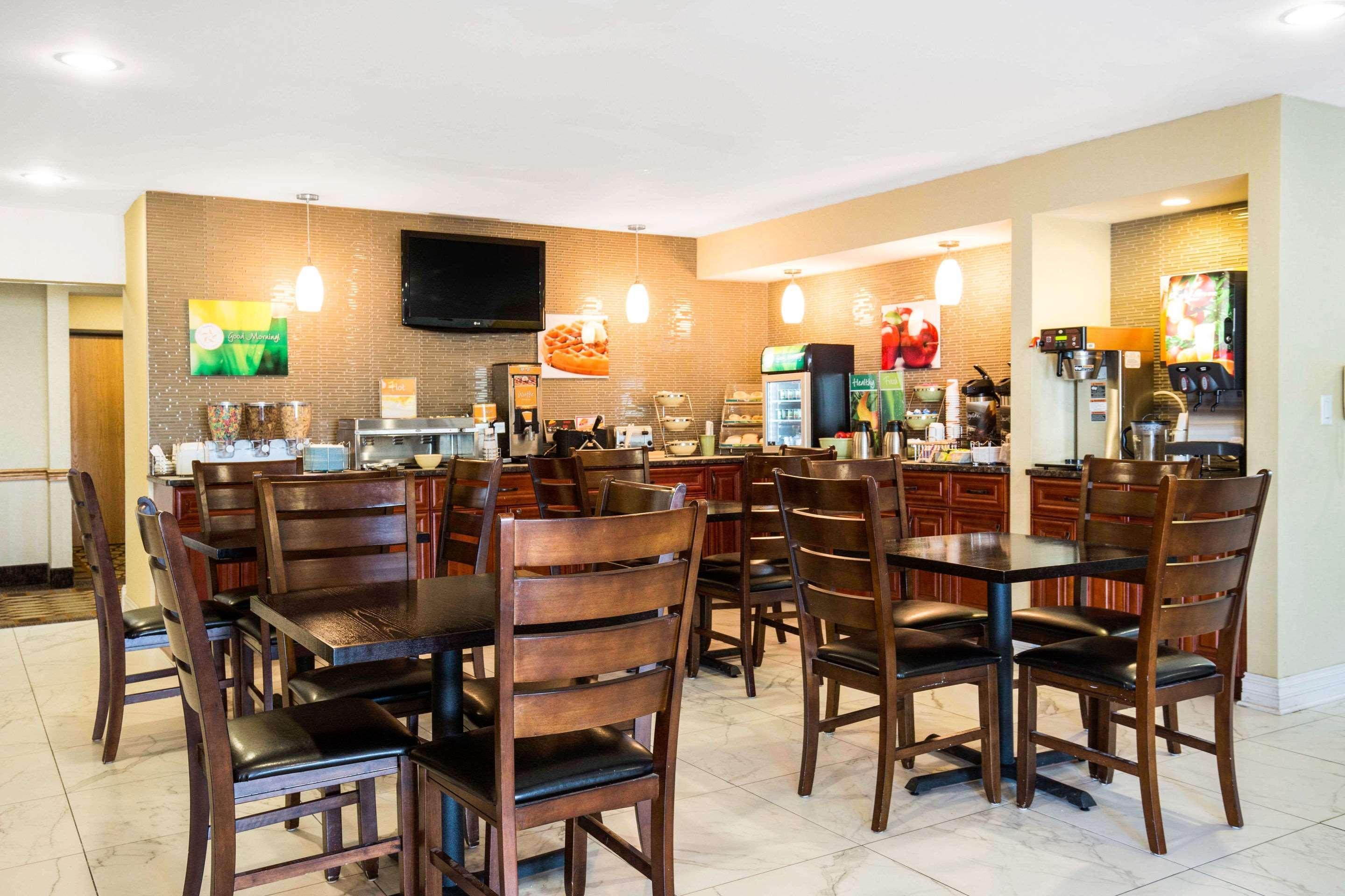 Quality Inn Monee I-57 Экстерьер фото