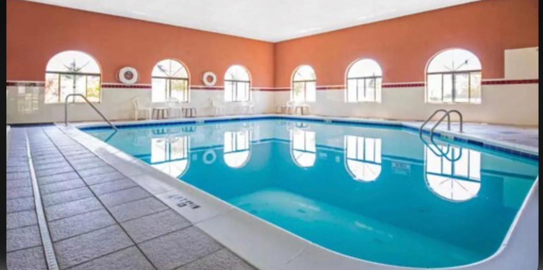 Quality Inn Monee I-57 Экстерьер фото